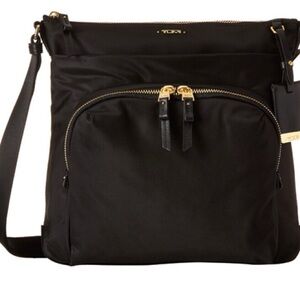 TUMI Voyager Canton Corssbody in black